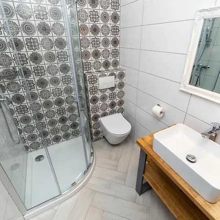 Przystanek * Дембки