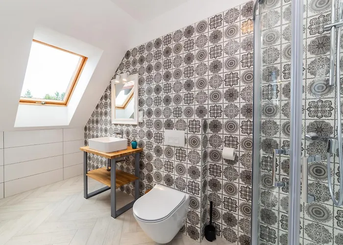 Przystanek 홈스테이 *